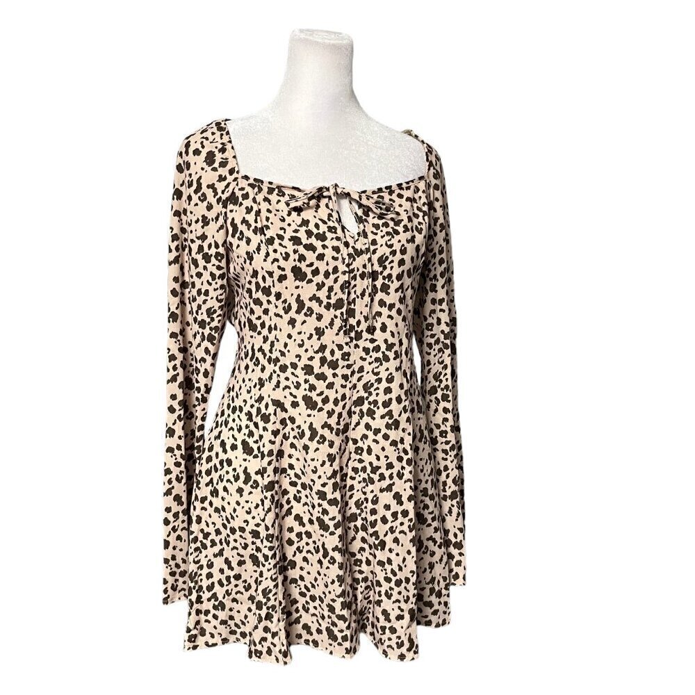 Asos Leopard Print Crepe Square Neck Keyhole Bell Sleeve Romper US 8 NWT